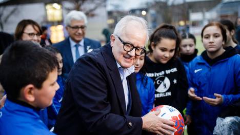 Fritz Keller begrüßt politisches Engagement der Fußball-Profis