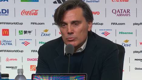 Türkei-Trainer Vincenzo Montella war nach dem besiegelten WM-Aus gegen Paraguay bitter enttäuscht, dankte gleichzeitig seiner Mannschaft für ihren Einsatz und entschuldigte sich beim türkischen Volk.