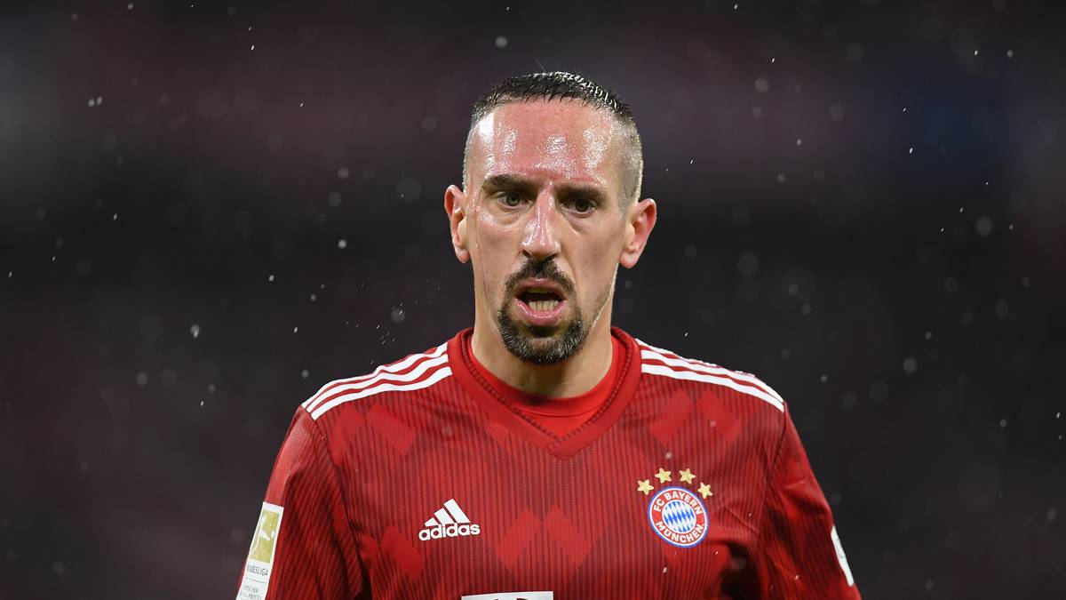 PLATZ 7: FRANCK RIBERY - Den siebten Platz teilen sich gleich vier Spieler. Den Anfang macht Ribery, der inzwischen zu einem Bayern-Urgestein geworden ist. Die 30 Millionen Euro, die 2007 von Bayern an Olympique Marseille flossen, waren gut angelegt