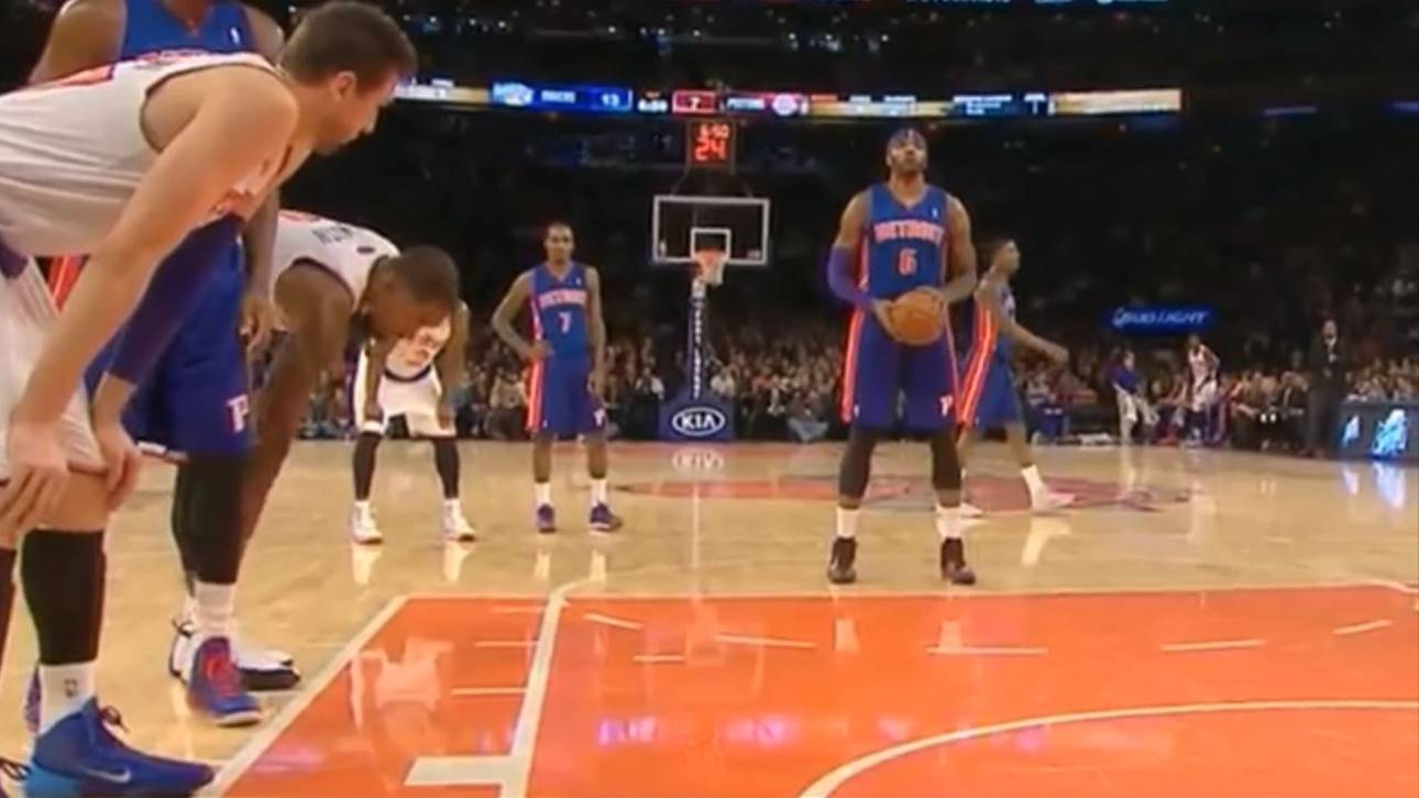 Auch an den Schuhen von Greg Monroe machte sich Smith (l.) 2014 zu schaffen