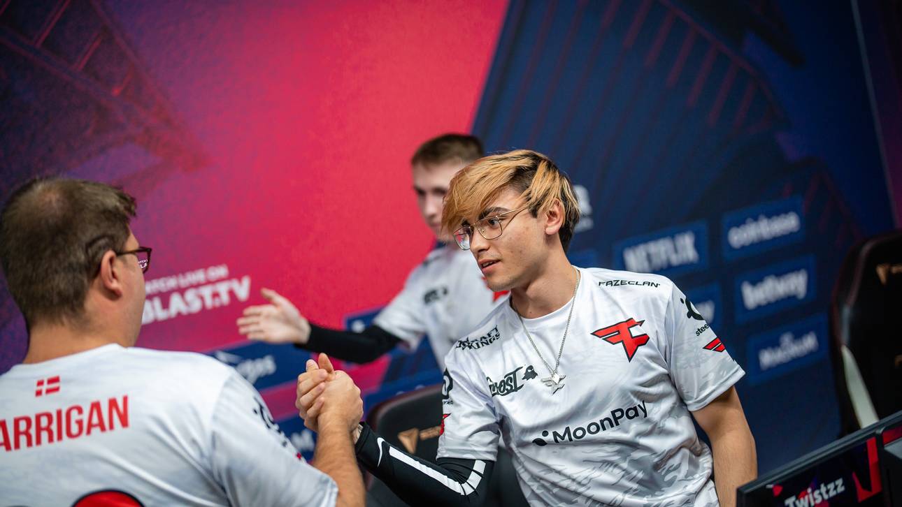 BLAST Premier: FaZe & Liquid legen vor