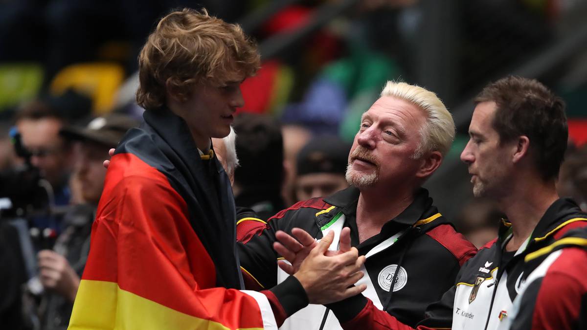 Alexander Zverev und Boris Becker feierten nach dem Triumph im Doppel