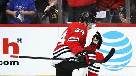 NHL: Dominik Kahun siegt mit Chicago in Torspektakel