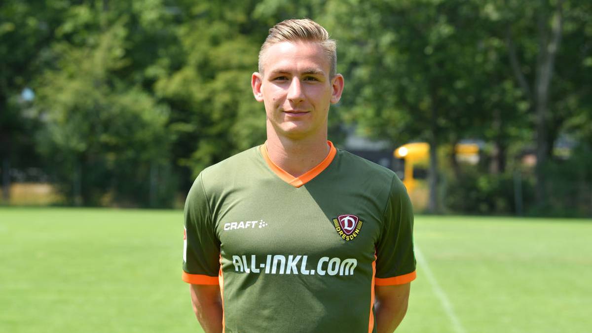 PLATZ 16: Kevin Broll (SG Dynamo Dresden): Weisse Westen: 5 - Gegentore: 56