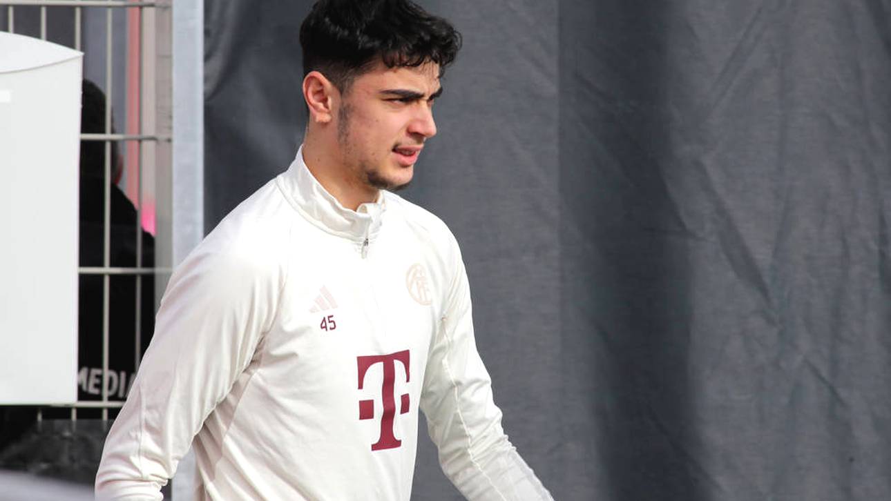 Bayern-Überraschung bei Pavlovic!