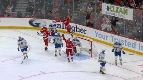 Nach einer zwischenzeitlichen Führung von 0:4 scheint in Detroit alles gelaufen zu sein. St. Louis verspielt jedoch die Führung und muss sich dann noch mit 6:4 geschlagen geben. 