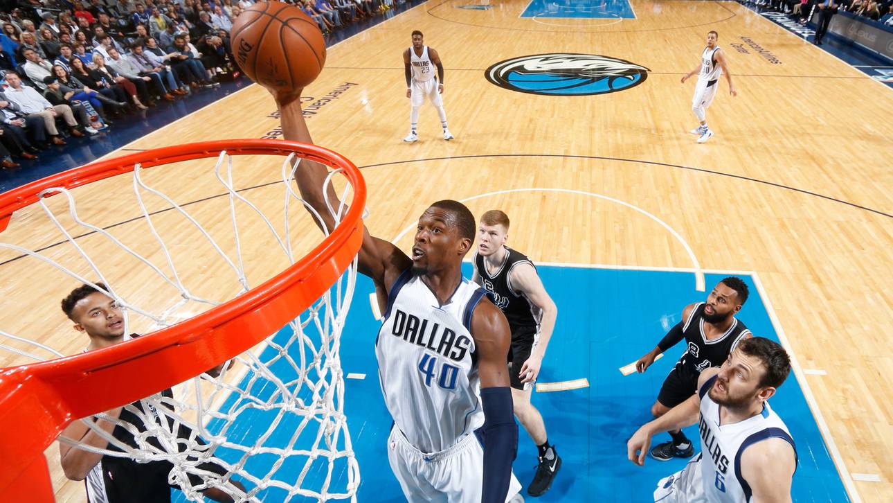 Mavs verspielen Sieg im Texas-Derby