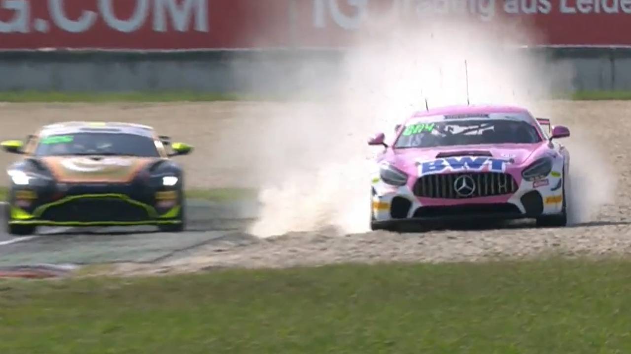 Spektakuläre Rodeo-Einlagen beim ADAC GT 4 im 8. Wertungslauf am Lausitzring
