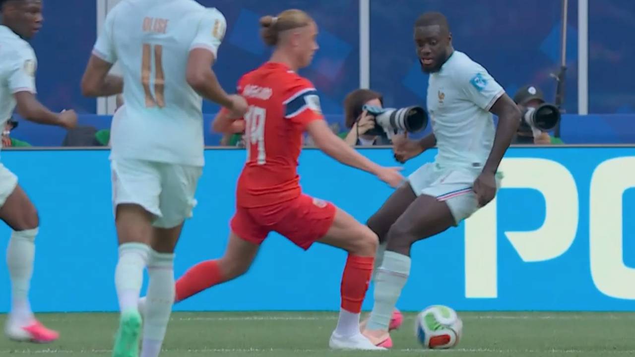 WM 2026: Norweger lässt Upamecano alt aussehen!