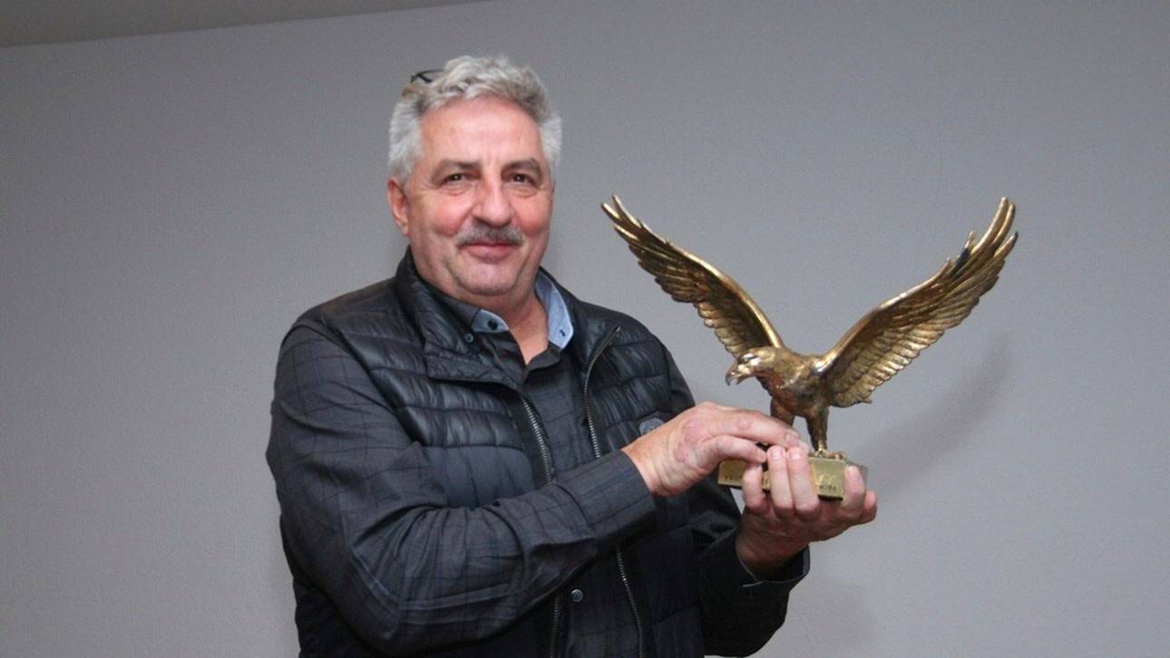 Tourneesieger versteigert Goldadler