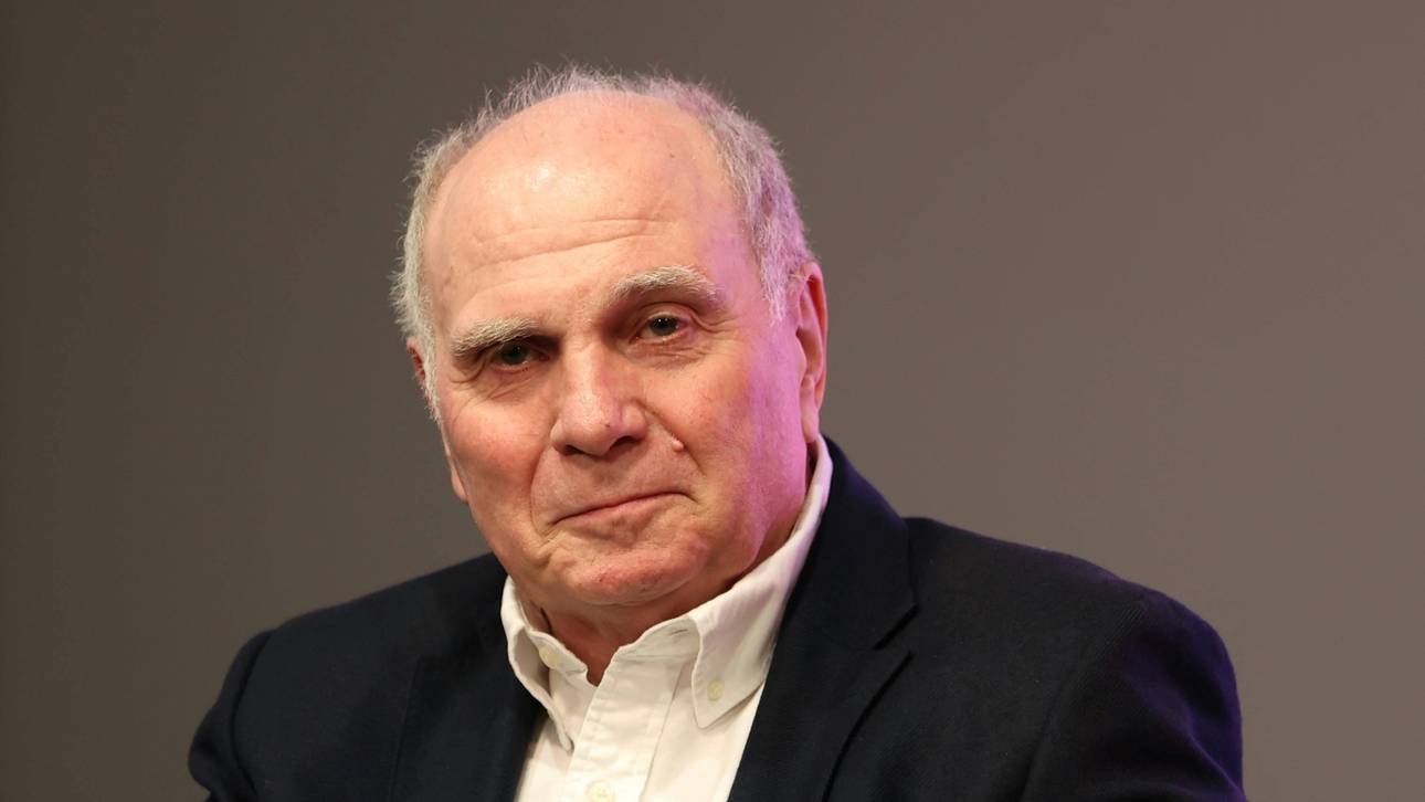 Hoeneß gratuliert Bayer vor Gericht