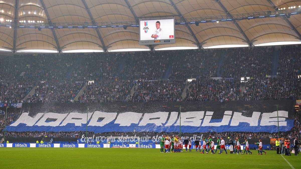 Die HSV-Fans sind guter Dinge. Schkießlich ist es ja auch bisher immer gutgeangen mit dem Nichtabsteigen