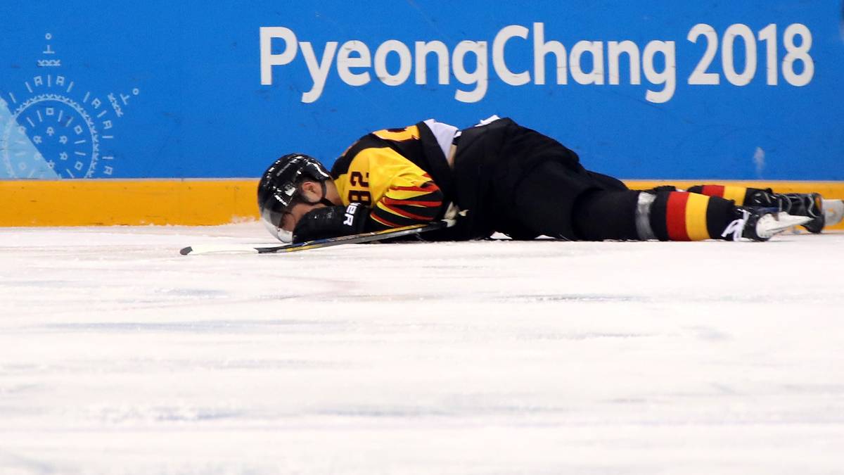 Nach einem harten Check im Gruppenspiel gegen Norwegen ist Olympia aber auch für Akdag beendet. Der Mannheimer ist inzwischen zurück in der Heimat