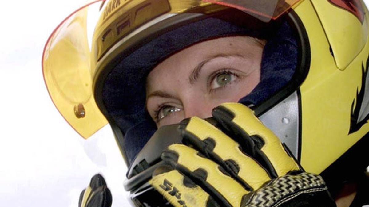 Katja Poensgen ist die einzige Motorrad-Rennfahrerin, die in der 250-Kubikmeter-Klasse Punkte einfährt. Sie startet 2001 und 2003 und wird 2001 beim italienischen Grand Prix in Mugello Vierzehnte