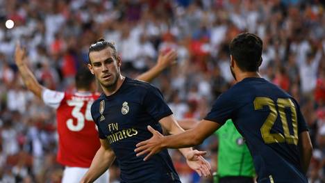 Real Madrid: Marco Asensio zieht sich Kreuzband- und Meniskusriss zu, Gareth Bale (links) und Marco Asensio bejubeln einen Treffer von Real Madrid