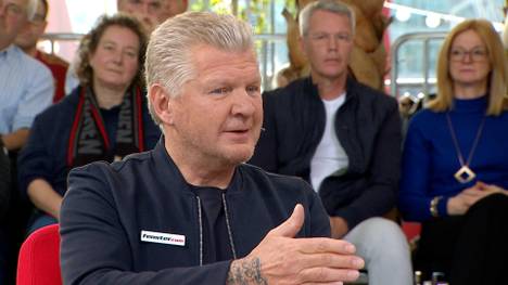 Matthias Sammer hatte letztens angemerkt, dass Spieler wie Leroy Sané viel Liebe seitens der Trainer brauchen. Stefan Effenberg kann das von sich nicht behaupten.