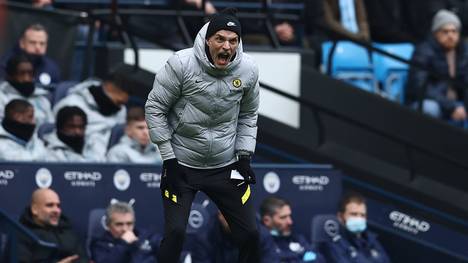 Beim Spitzenspiel in der Premier League muss sich Chelsea mit 0:1 gegen Manchester City geschlagen geben. Thomas Tuchel reagiert nach dem Spiel sauer über die Frage eines Journalisten.