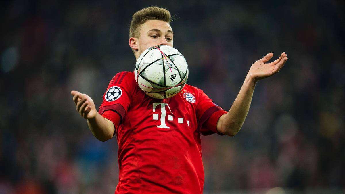 Insgesamt bringt es Kimmich in seiner Premierensaison bei den Bayern auf 23 Bundesliga-Einsätze, auch in der Champions League darf er neun Mal ran