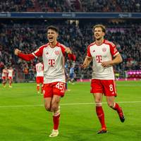 Die Website Transfermarkt.de veröffentlicht die neuen Marktwerte der Bundesliga-Stars. Vor allem die Youngster der Liga können ihren Wert deutlich steigern, für zahlreiche Bayern-Stars sieht es weniger erfreulich aus. 