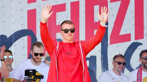 Nationalspieler Lukas Klostermann sieht seine Zukunft beim DFB-Pokalsieger RB Leipzig: „Zur Vorbereitung werde ich ganz normal aufschlagen.“