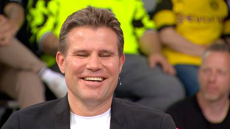Dr. Felix Brych beendet seine Karriere als Bundesliga-Schiedsrichter. Der Rekordhalter mit den meisten Bundesliga-Spielen pfiff mit FC Augsburg gegen 1. FC Union Berlin sein letztes Match.