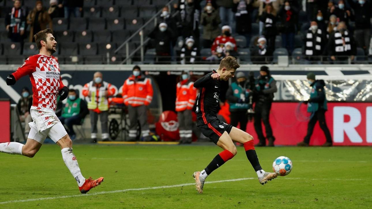 Frankfurt setzt Höhenflug gegen Mainz fort