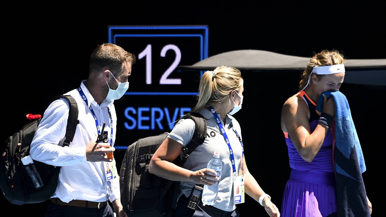 Viktoria Azarenka (r.) klagte über Atemnot