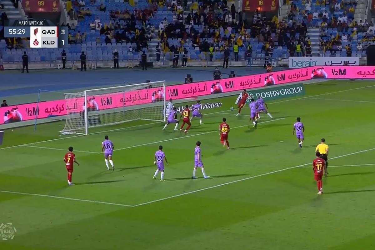Aufsteiger Al-Qadsiah ist das Überraschungsteam der Saudi Pro League. Im Duell mit Al Kholood glänzt vor allem der Ex-Dortmunder Pierre-Emerick Aubameyang.