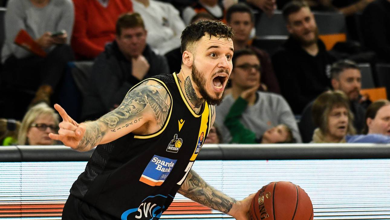 Konga zurück nach Frankfurt