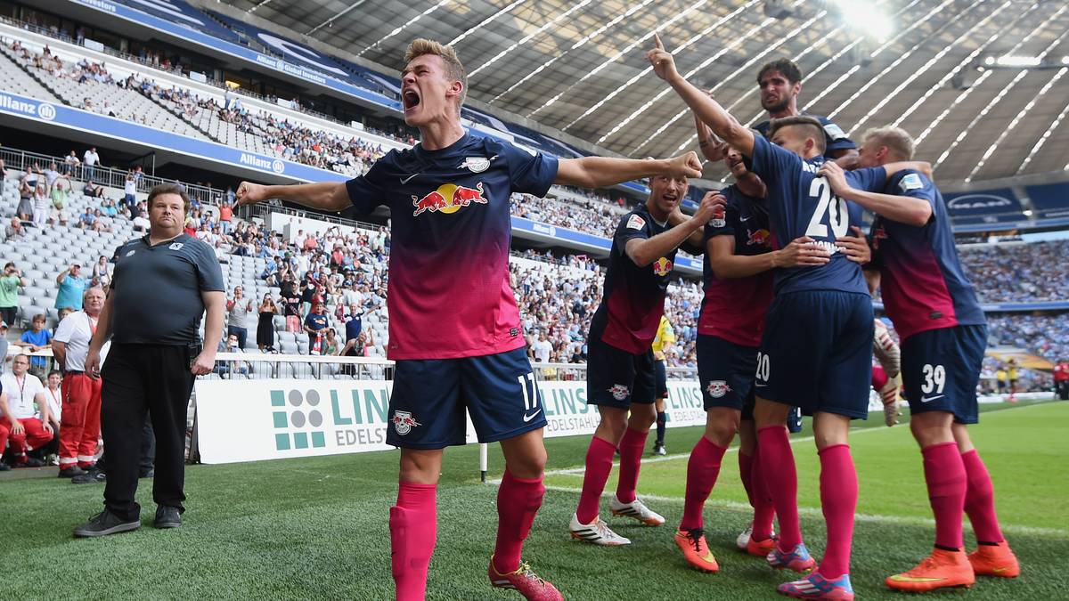Auch in der Zweiten Liga sorgt der Youngster mit RB Leipzig für Furore - am Ende reicht es aber nicht ganz zum Durchmarsch in die Bundesliga