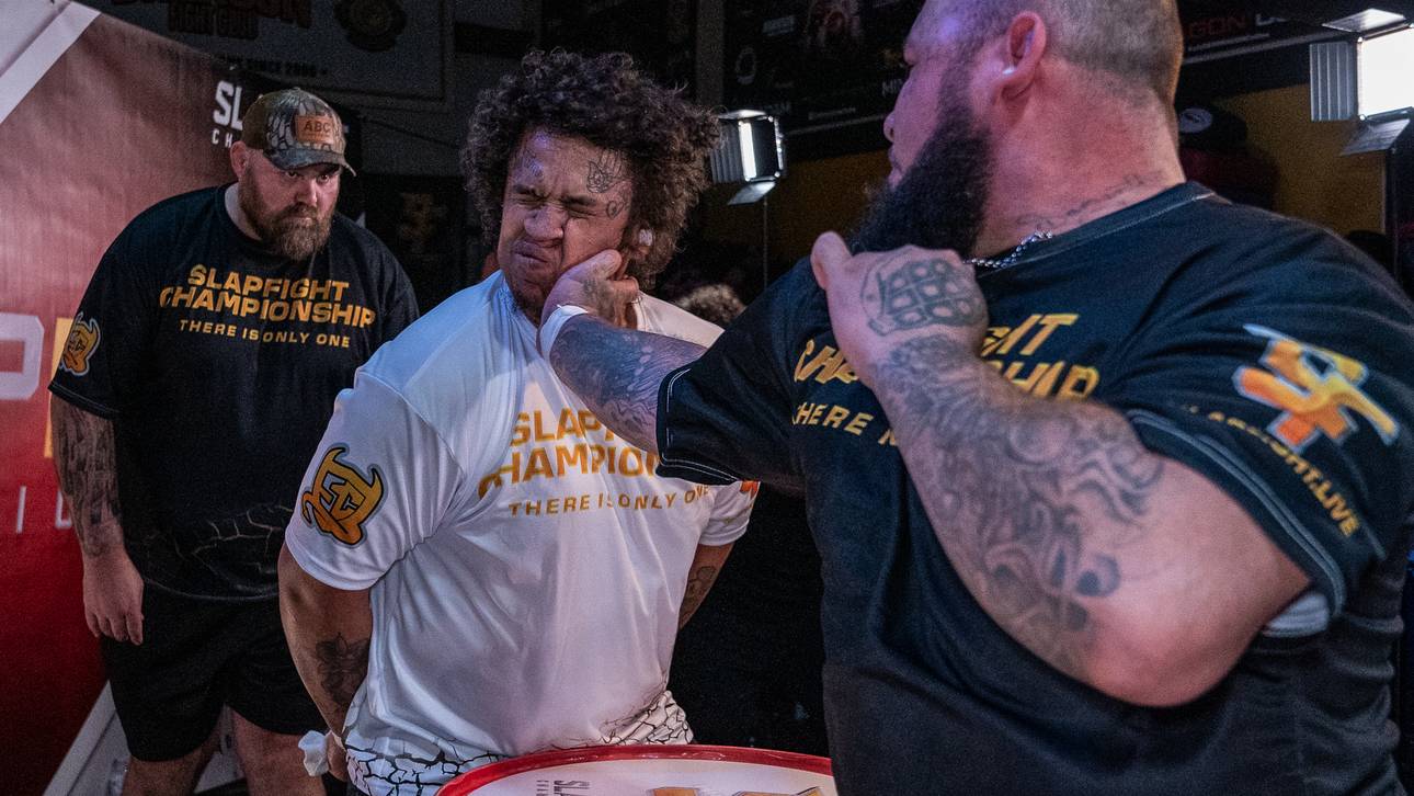 Kampf der Titanen: SlapFight auf SPORT1