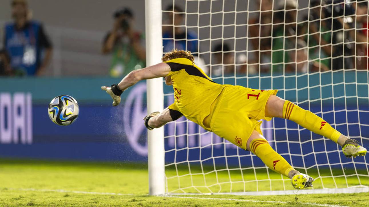 WM-Titel! U17 jubelt nach Elfer-Drama