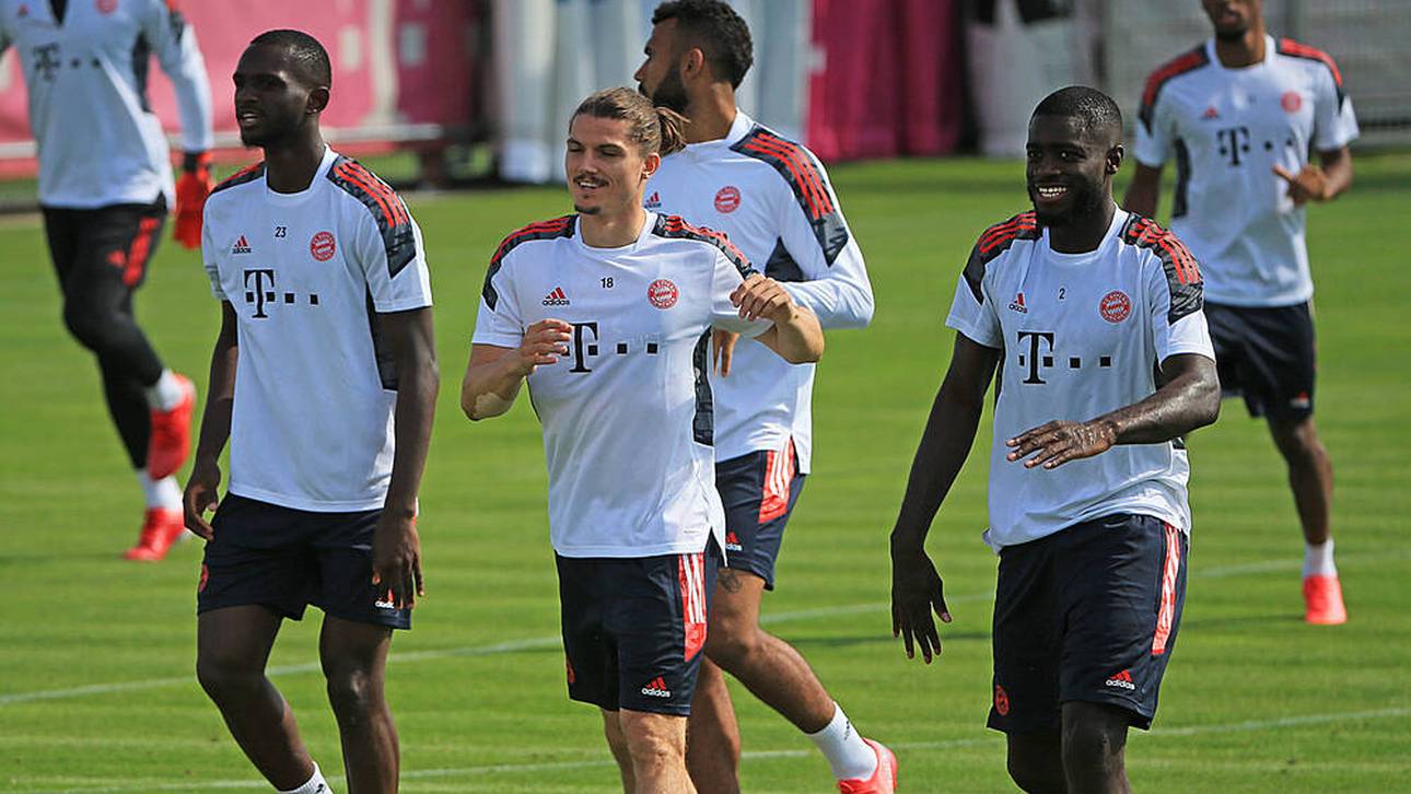 Aufstellung: Premiere bei Bayern