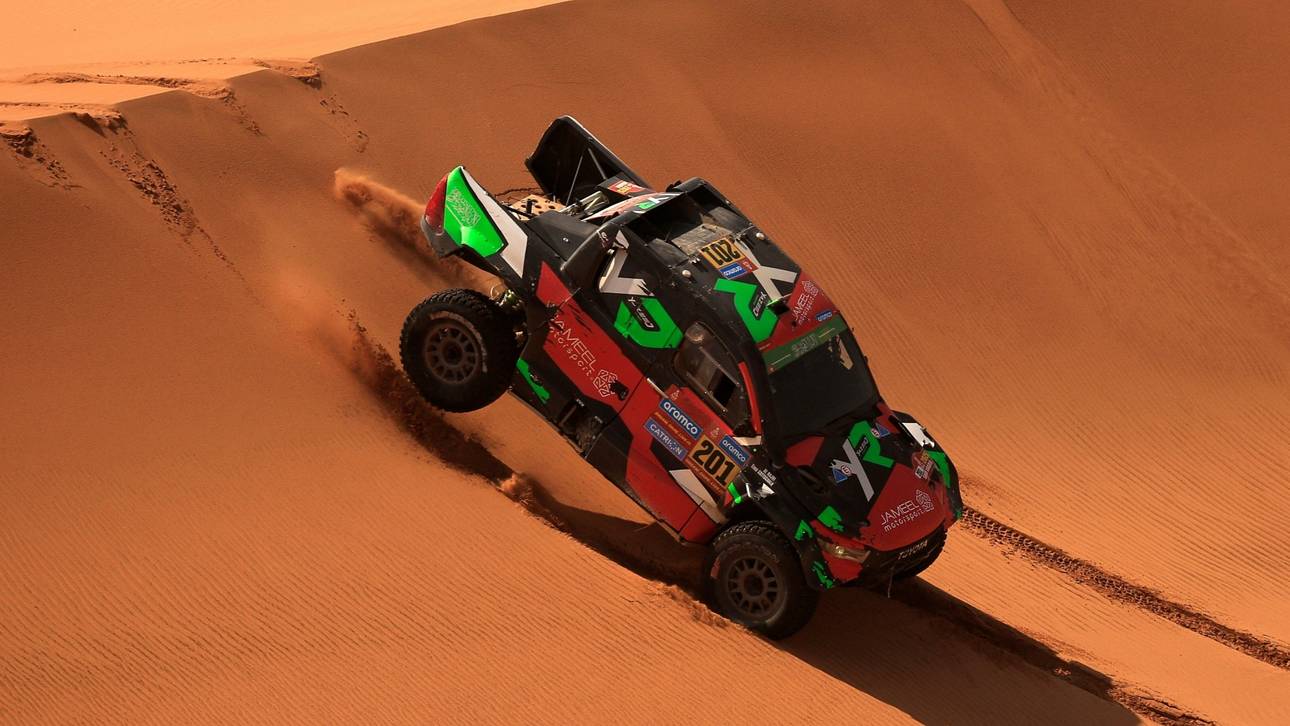 Rallye Dakar: Deutscher in Führung