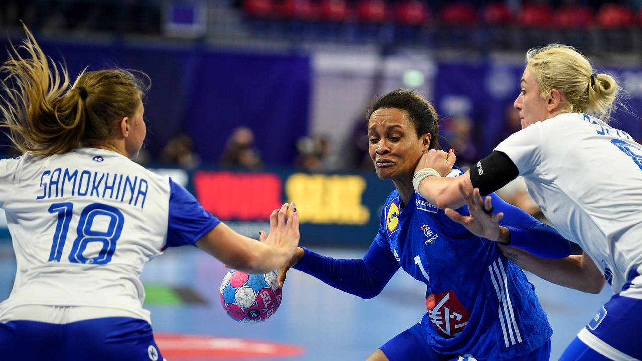 Fehlstart für Gastgeber Frankreich