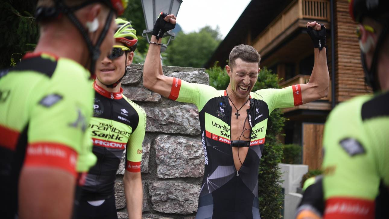 Jannik Steimle (m.) feierte in dieser Saison seinen Durchbruch