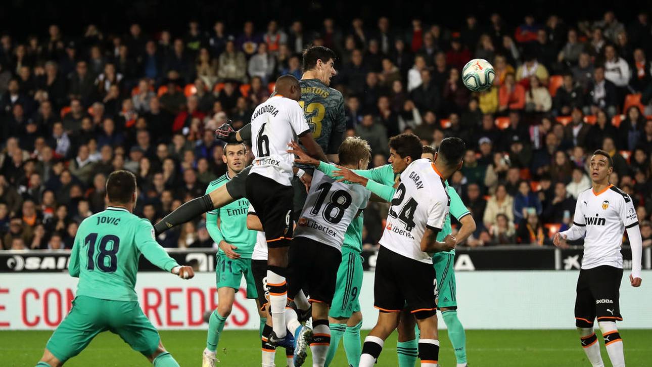 Dank Courtois: Real rettet Remis