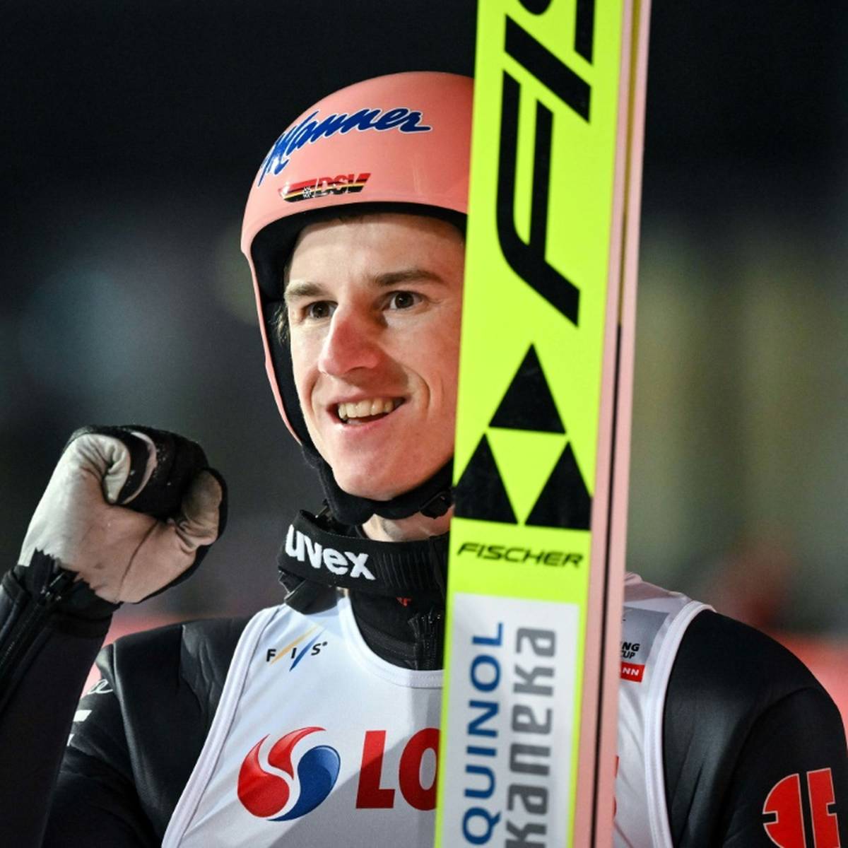 Skisprung-Ass Karl Geiger hat beim Weltcup in Zakopane gute Aussichten auf einen Podestplatz.