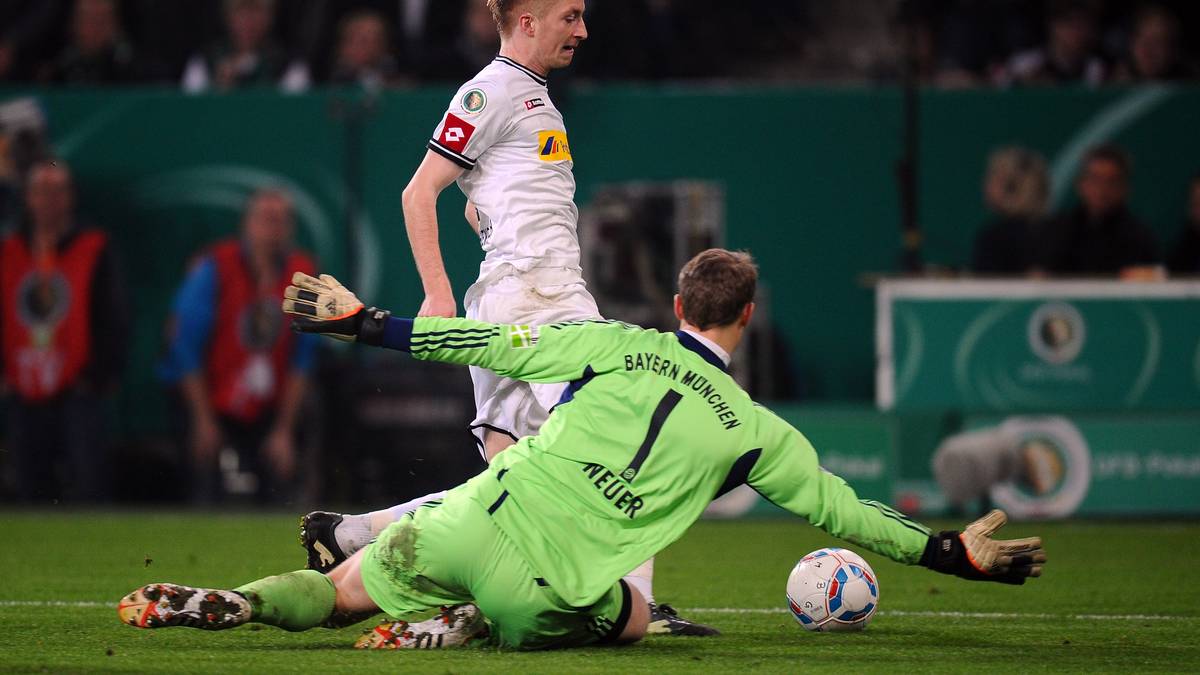 Auch das Rückspiel ging verloren, wieder patzte Neuer. Bei der 3:1-Niederlage am 18. Spieltag spielte Neuer einen kapitalen Fehlpass zu Marco Reus. Dieser bedankte sich eiskalt und erzielte den Führungstreffer