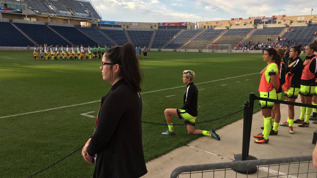 Fußball-Star macht’s Kaepernick nach