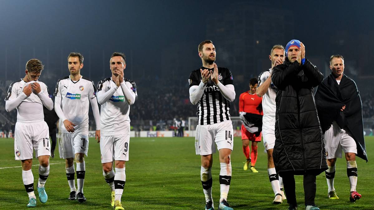 PLATZ 31 - VIKTORIA PILSEN: Die Tschechen liegen in der Liga punktgleich mit Slavia Prag an der Spitze, verloren aber das Ligaduell mit 0:4. In der Champions League gab es immerhin schon einen Punktgewinn gegen ZSKA