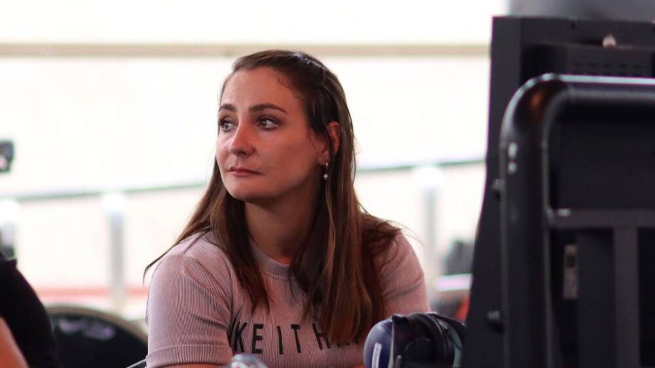 Vogel blickt auf Schicksalstag zurück