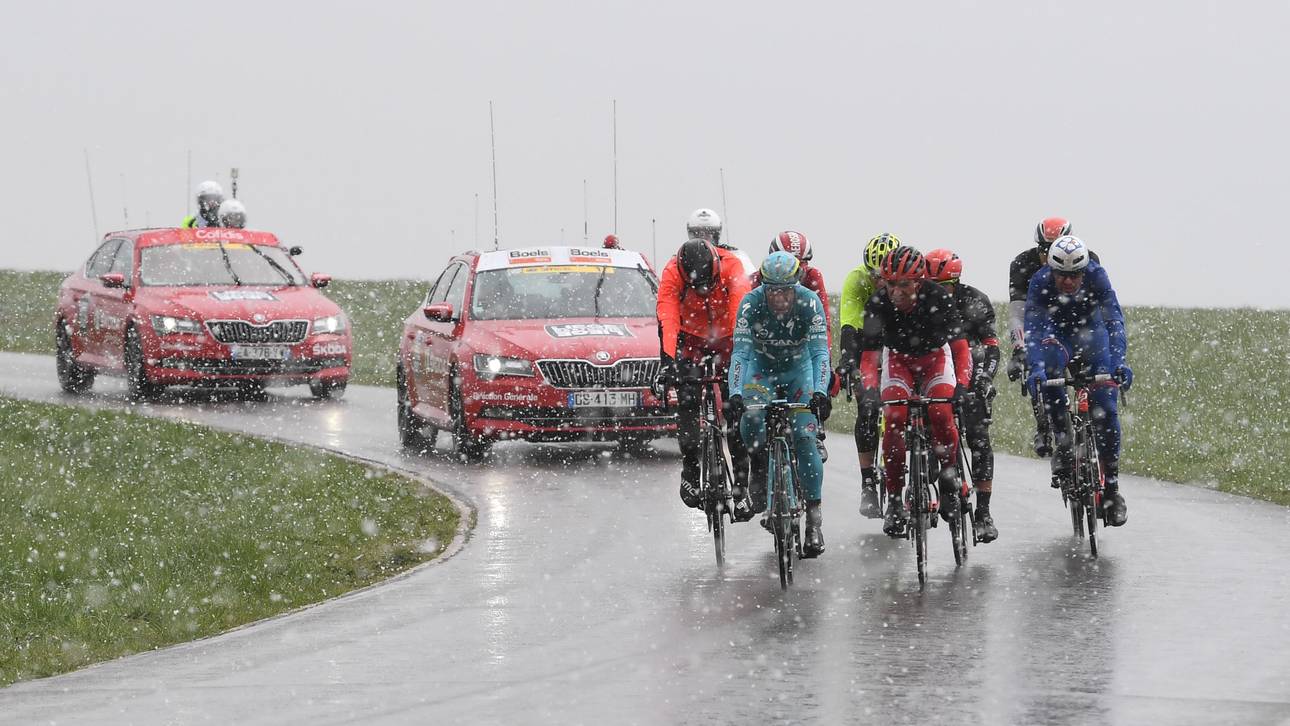 CYCLING-LIEGE-BASTOGNE-LIEGE