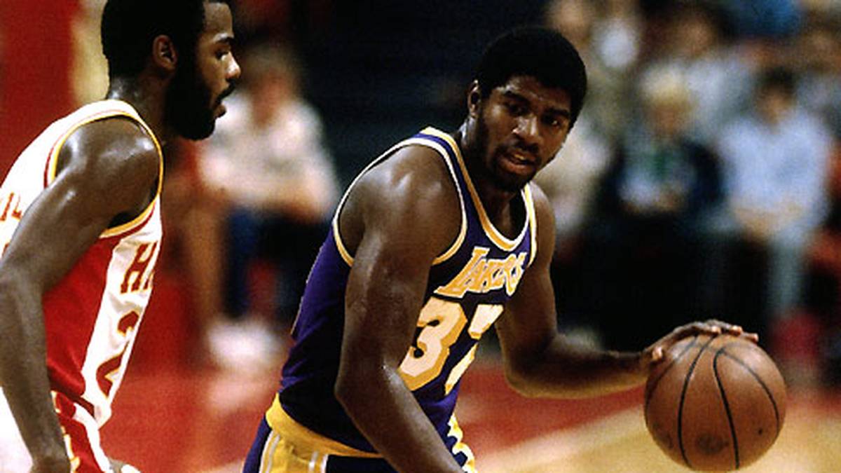 In seiner zweiten Saison folgte der erste Rückschlag für den Spielmacher. Aufgrund einer langwierigen Knorpelverletzung verpasste "Magic" 45 Spiele. Zwar kam er rechtzeitig zu den Playoffs zurück, dort war aber bereits in Runde eins gegen die Houston Rockets Endstastion