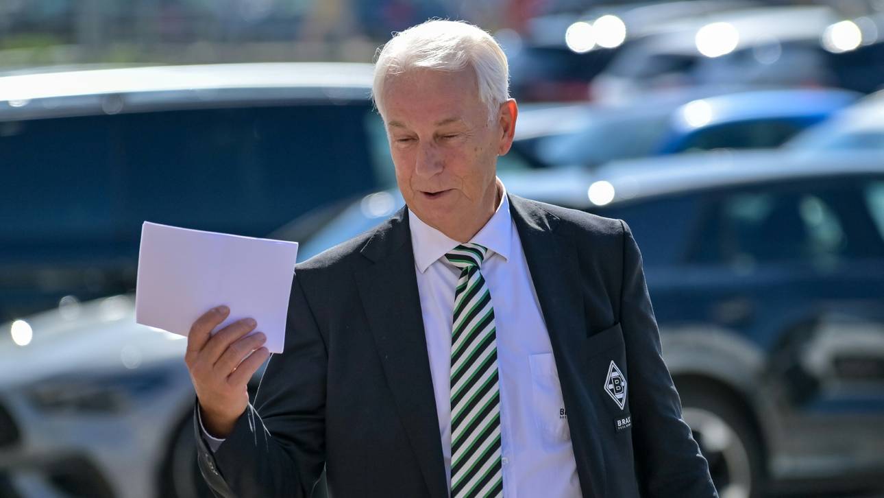 Gladbach-Boss Bonhof wehrt sich gegen Rücktritts-Forderungen