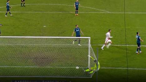 Die Highlights der Partie Rot-Weiss Essen - SV Wehen Wiesbaden aus der 3. Liga im Video. 