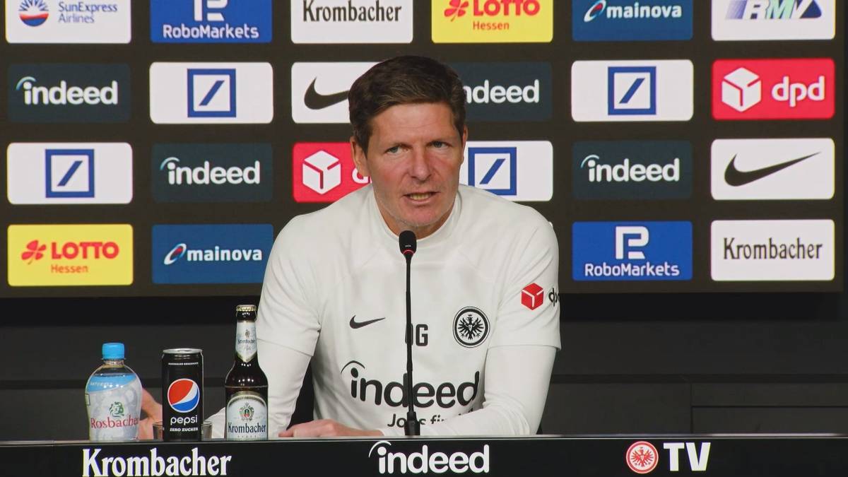 Die Gerüchte um die weitere Zusammenarbeit von Eintracht Frankfurt und Oliver Glasner reißen nicht ab. Jetzt wehrt sich der Coach gegen diese Gerüchte. 