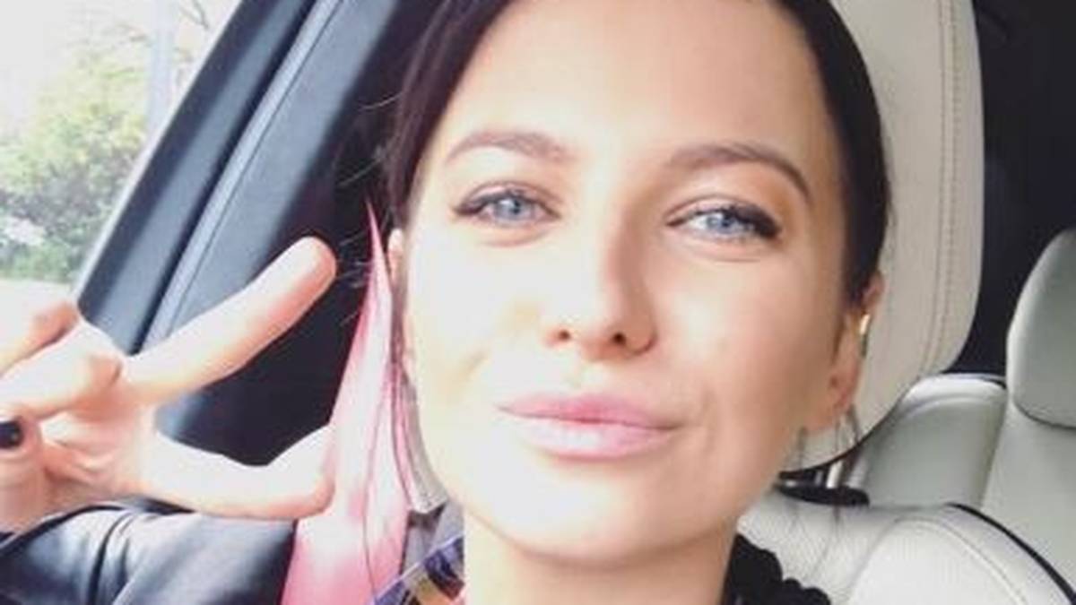 Und ja - sogar beim Autofahren macht Anna Lewandowska eine gute Figur
