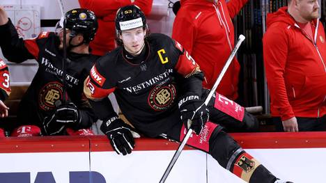 NHL-Star Moritz Seider von den Detroit Red Wings führt Deutschland bei der Eishockey-WM als Kapitän an