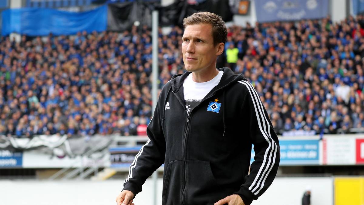 PUNKTESCHNITT 1,68: Hannes Wolf (23.10.2018 bis 30.06.2018 - 28 Spiele): Als Nachfolger von Christian Titz sollte Wolf den Hamburger SV wieder in die Bundesliga führen.  Übernahm den HSV auf Platz fünf und legte einen Traumstart hin. Sieben Siege aus den ersten acht Pflichtspielen machten die Hamburger zum Herbstmeister in Liga zwei